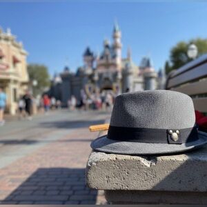 Disney Adult 59CM size Mickey Mouse Hat casual hat